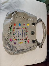 Borsa Le Pandorine - "A woman needs a man."