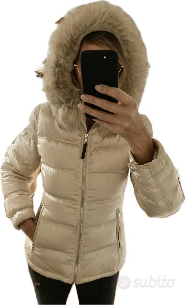 Piumino Prada con cappuccio Abbigliamento e Accessori In vendita a Varese