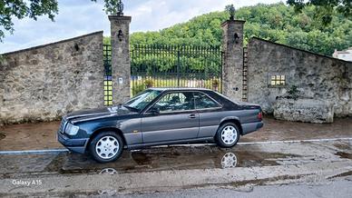 Mercedes CE200 coupe'