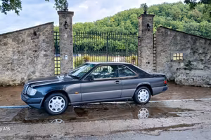 Mercedes CE200 coupe'