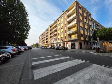 3 LOCALI A RIVOLI