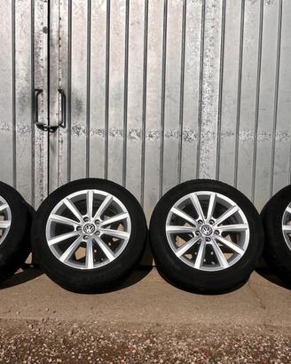 Gomme auto VW