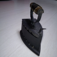 Ferro da stiro a brace