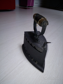 Ferro da stiro a brace