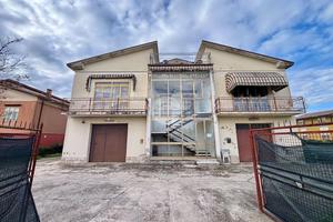 PORZIONE DI BIFAMILIARE A LEGNAGO