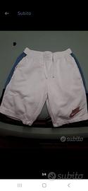 Pantaloncini Nike 