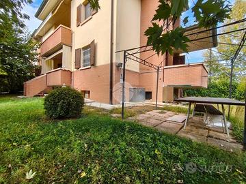 3 LOCALI A MONTECHIARUGOLO