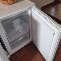 frigorifero  e congelatore  piccole dimensioni 