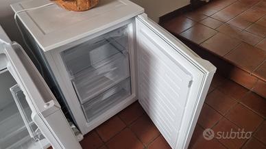 frigorifero  e congelatore  piccole dimensioni 