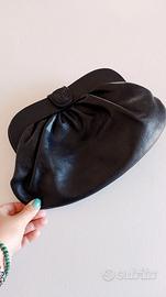 Borsetta nera in pelle