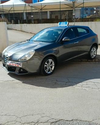 ALFA ROMEO GIULIETTA  1. 6 JTDM-2