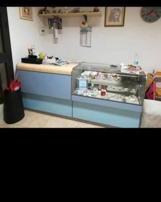Arredamento negozio