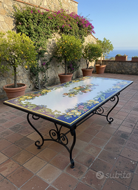 TAVOLO IN PIETRA LAVICA MIS. 100X200 CM. IN ITALIA