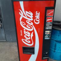 distributore coca cola