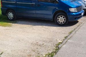 Furgone Mercedes Vito