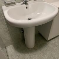 Lavandino con colonna ideal standard