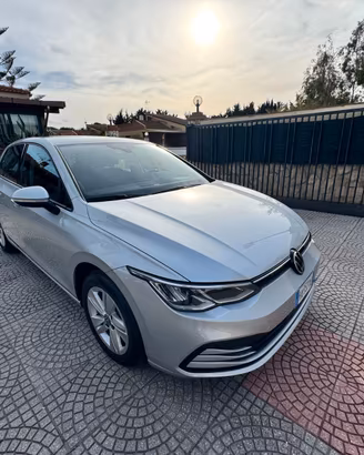 Volkswagen Golf 8 2.0 TDI 115 CV SCR Style