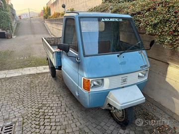 Ape 702 TM