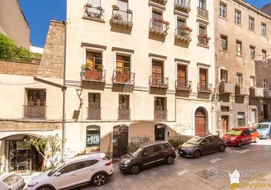 Appartamento di 300 m² con più di 5 locali a Cagli