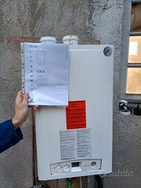 Caldaia unikal IDEA camera stagna gas metano