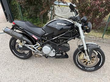 DUCATI MONSTER