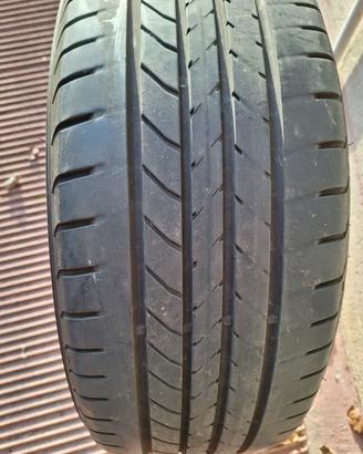 Pneumatico estivo Goodyear 205/50 R17 89Y runflat