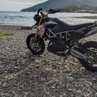 Aprilia Dorsoduro 750