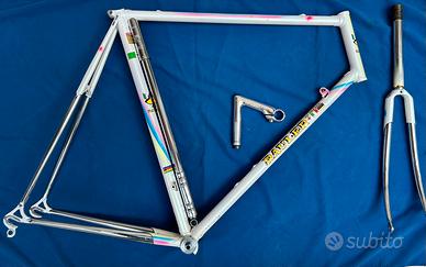Telaio, forcella e pipa rauler tsx