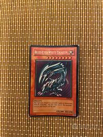 Carta Yu gi oh drago bianco occhi blu