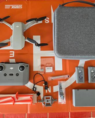 drone DJI mini 4k accessoriato