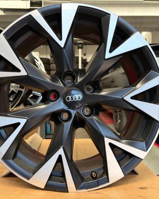 Cerchi PARI AL NUOVO ORIGINALE Audi A3 raggio 18