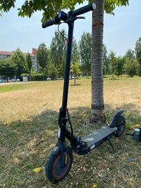 monopattino eletrico vivobike