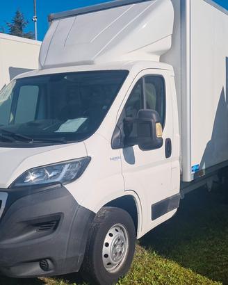 Peugeot Boxer con Cassa anno 12/2019 unico prop
