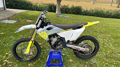 Husqvarna FC 250 - 2024