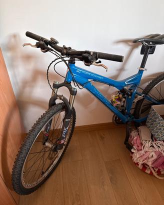 Specialized stuntjumper expert 120