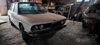 BMW 520 del 1974