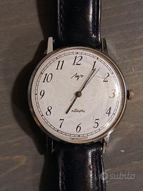 Orologio MIR al quarzo Unione Sovietica