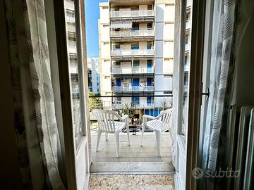 Rif.80 Zona Nuova:ampio trilocale a 150mt dal mare