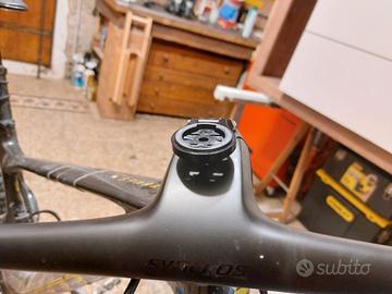 Supporto anteriore Syncros per computer Garmin.
==