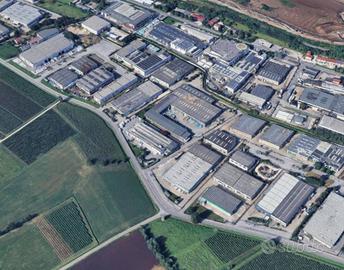 Magazzino a Pioltello, via Della Concia 2