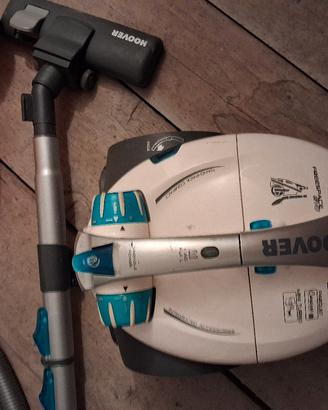Aspirapolvere a traino Hoover Freespace