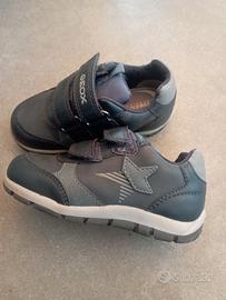 Scarpe bimbo