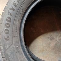 Gomme invernali Goodyear 225/65/17