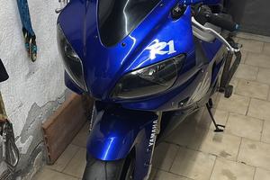 YZF R1 Yamaha