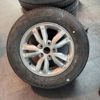 Ruota Hyundai 16 cerchio lega + gomma 215/65 R16