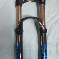 forcella rock shox lyrik 27,5
