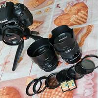 Canon 77D +3obiettivi+2schede SD64gb+3batterie +..