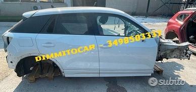 Audi Q2 2021 Scocca per tagliate