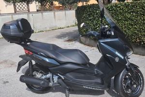 Scooter Yamaha X-Max 250