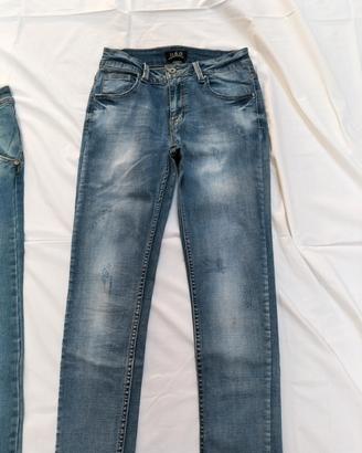 Pantalone jeans donna.